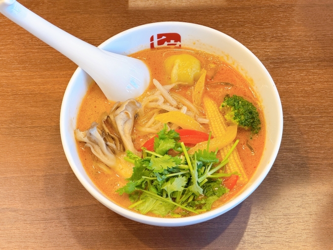 七宝麻辣湯 六本松店　坦々スープ