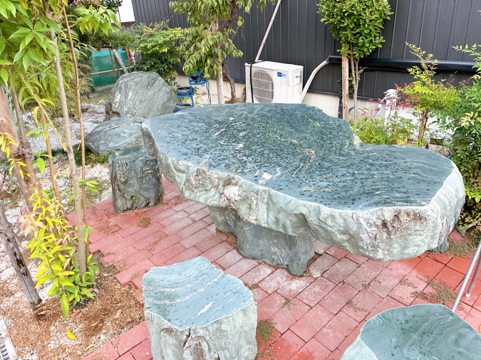 馬関そば　店舗横の庭園