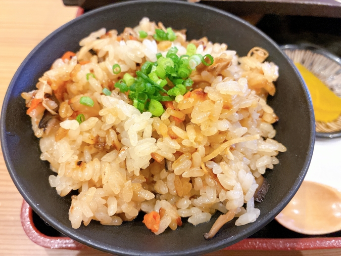 馬関そば　炊き込みご飯
