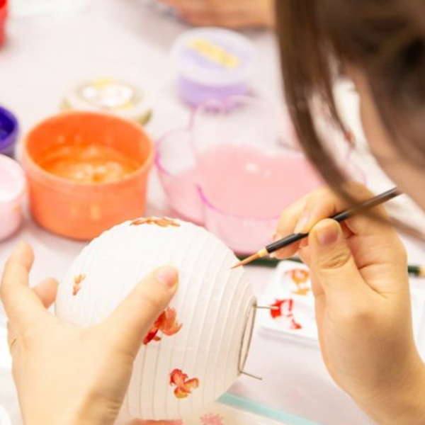 大丸福岡天神店「ふくおか伝統工芸 びびび！展」八女堤灯「手持ち提灯・だるまさん・cocolan絵付け体験」