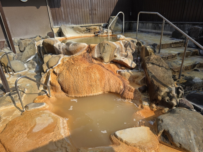 恋ぼたる　岩風呂３