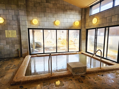 筑後市「川の駅船小屋 恋ぼたる」内湯