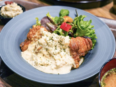 ツムギビヨリ　ランチ　チキン南蛮