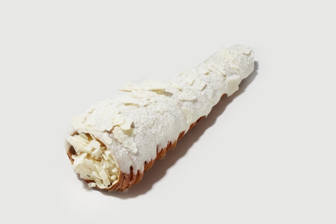 ブールアンジュ　クロワッサンコロネホワイトチョコ