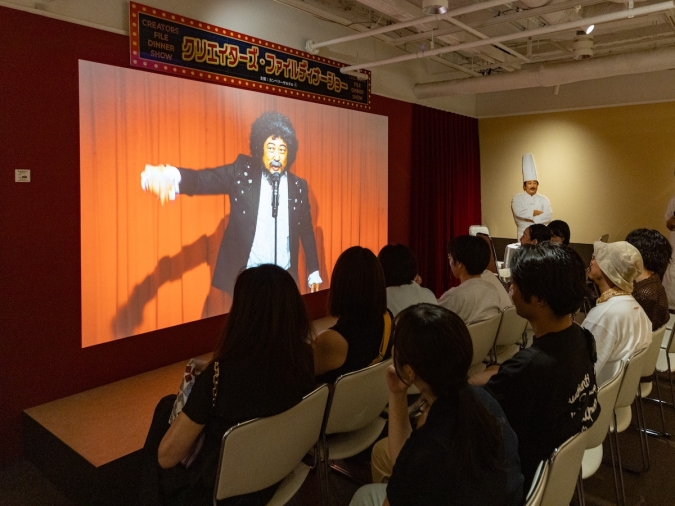 ロバート 秋山竜次 presents『10周年 クリエイターズ・ファイル 胸やけ大博覧会 in 福岡』