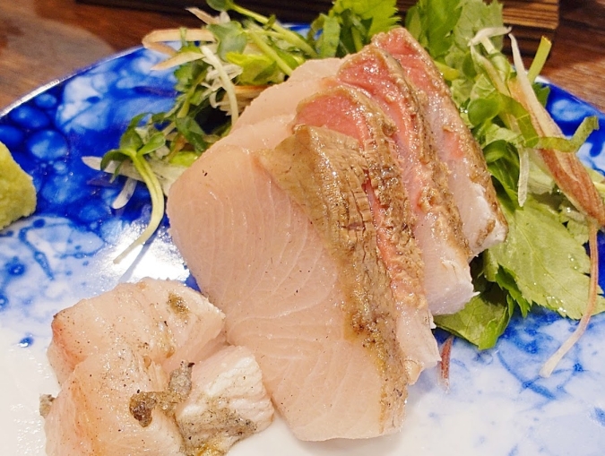 大衆炉端 こめろまん。博多駅総本店　ぶりのたたき➁