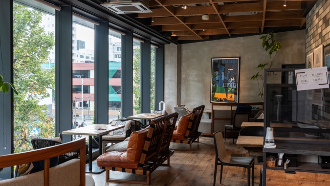 Restaurant &Grill Nine Doors 内観