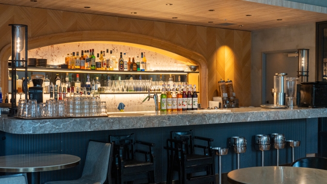 Restaurant &Grill Nine Doors バーカウンター