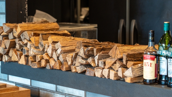 Restaurant &Grill Nine Doors 薪