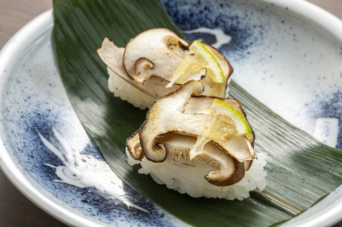 住吉日本料理Koga　松きのこ寿司