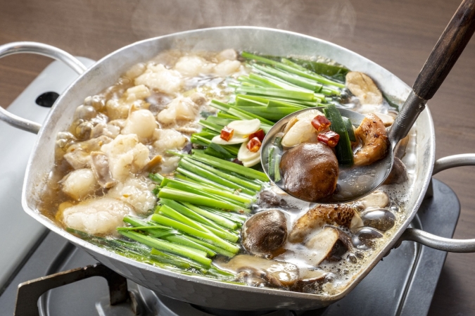 住吉日本料理Koga　松きのこもつ鍋