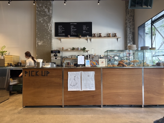 CAFE FAR BEN：店内