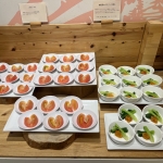 リタの農園 ガリトマト、青梗菜のチリソース添え