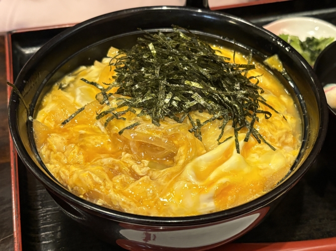 笠乃家　玉子丼　アップ