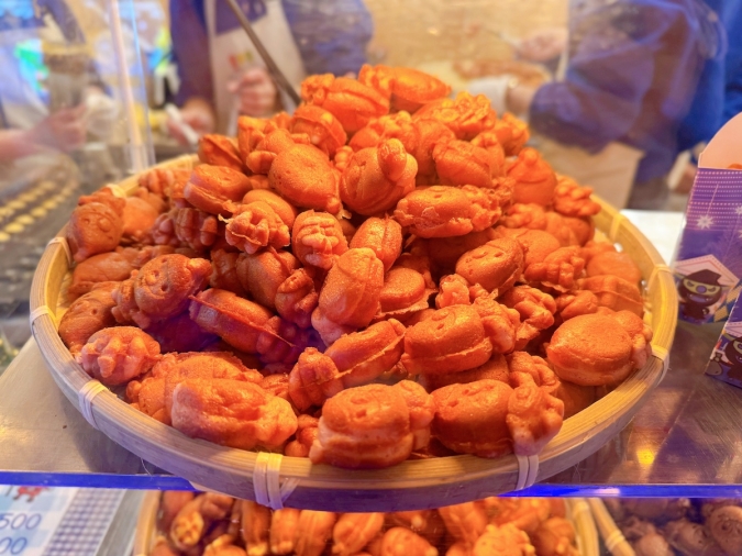 柴田産業 presents クリスマスマーケット in 光の街・博多　ベビーさんちゃんカステラ