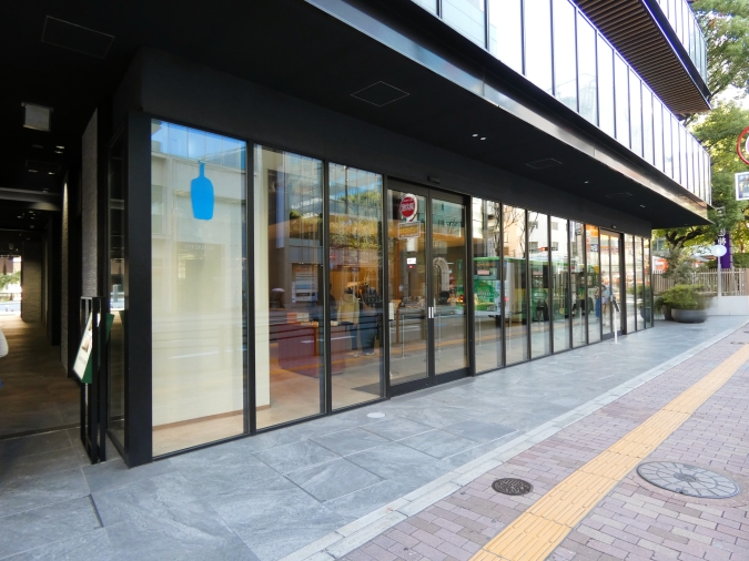 ブルーボトルコーヒー 福岡天神カフェ 外観