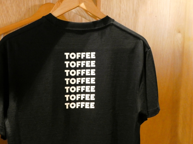 TOFFEE Imaizumi　オリジナルTシャツ　裏