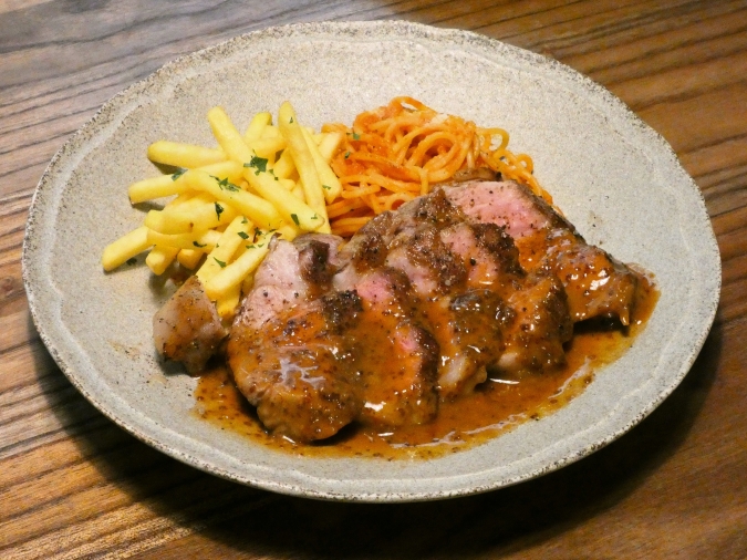 アヒル食堂 きなこ豚肩ロースのグリル