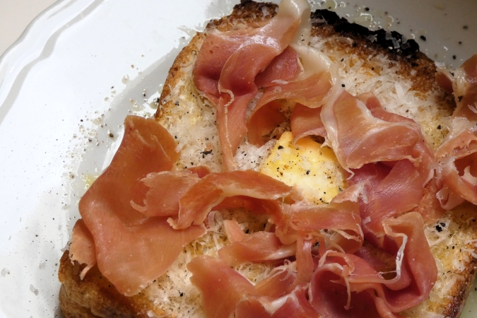 HOC ホック チーズトースト 生ハムトッピング 寄り