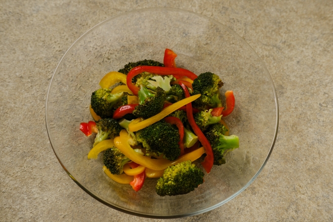 Yuuさんレシピ　ブロッコリーとパプリカのゆずマリネ