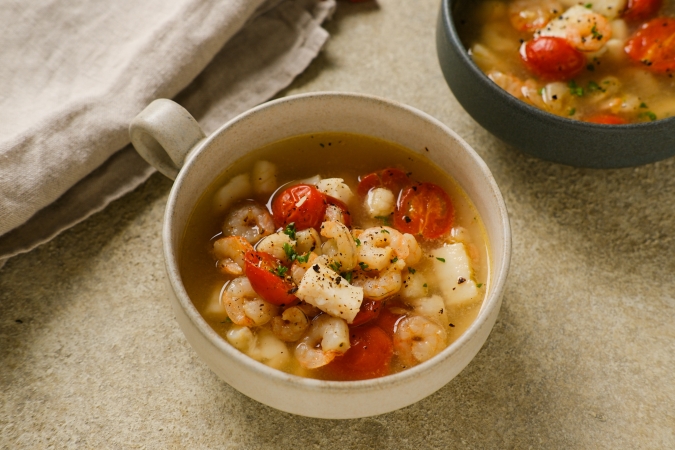 Yuuさんレシピ　シーフードのアクアパッツァ風スープ