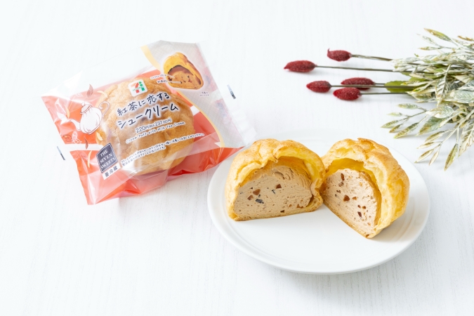 セブン‐イレブン「恋する TEA PARTY」紅茶に恋する シュークリーム