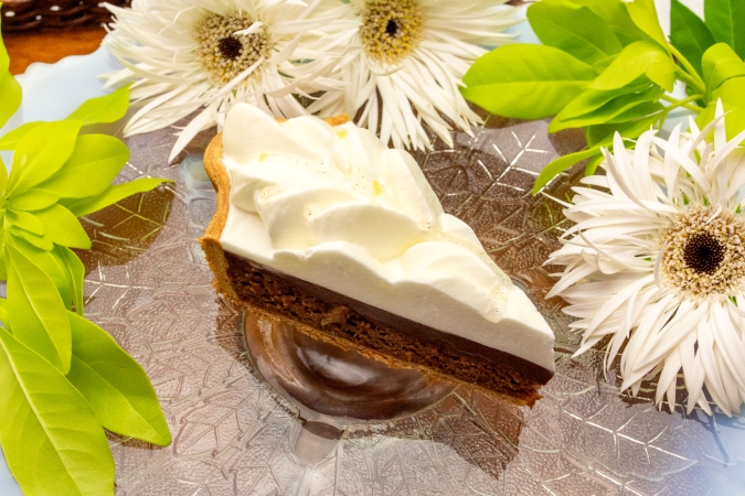 キルフェボン「金平糖型　チョコレートとオレンジのタルト」　