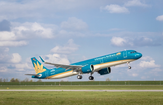 ベトナム航空　機影