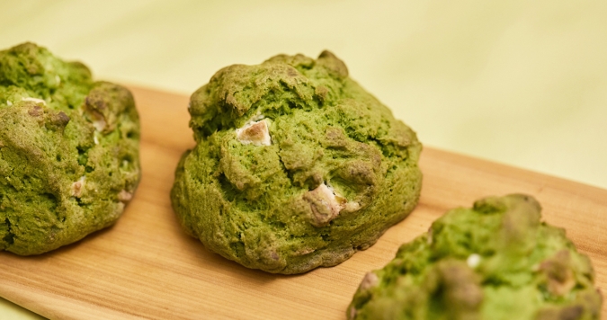 スターバックス コーヒー ジャパン/抹茶&ホワイトチョコスコーン