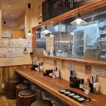 博多らーめん ShinShin 天神本店店内1