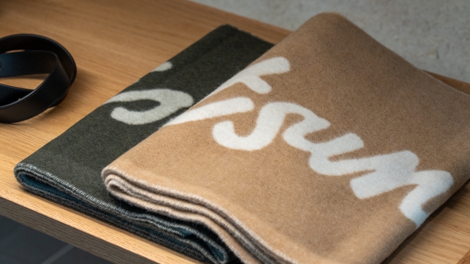 Maison Kitsuné Fukuoka ストール