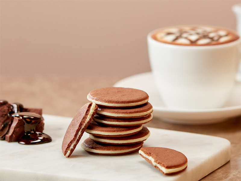 FiOLATTE(フィオラッテ)サンドクッキー