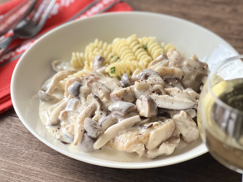 鶏のホワイトソース煮