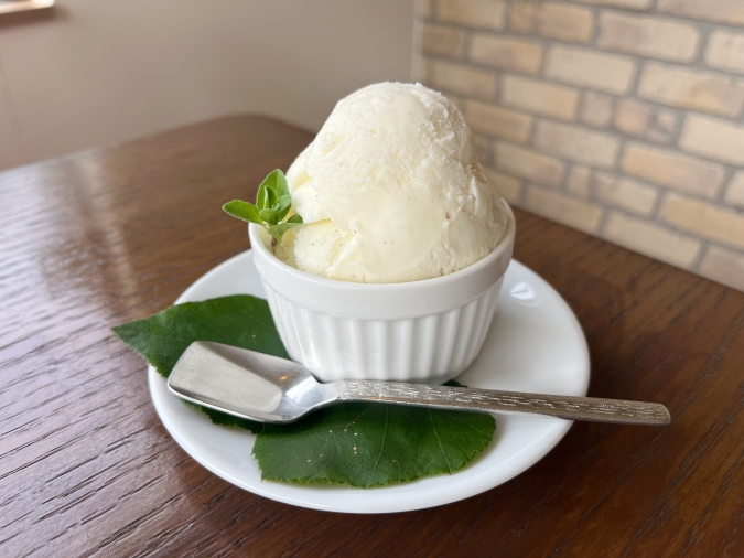 500℃ pizza（ゴヒャクドピザ）バニラジェラート