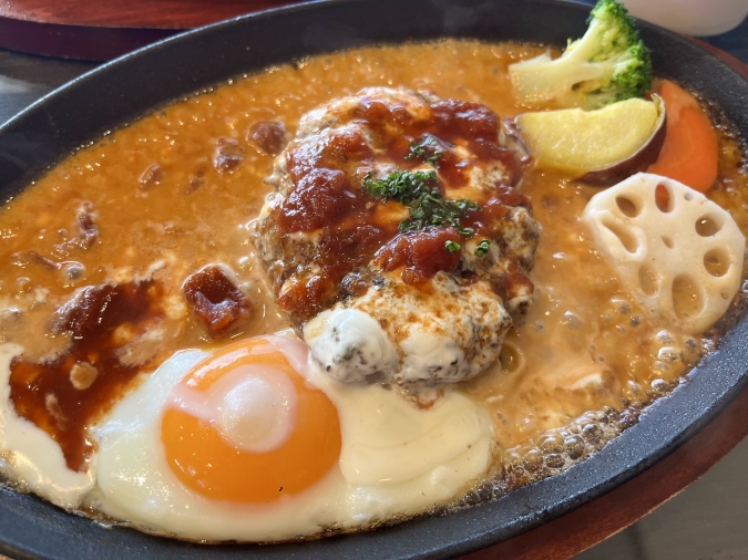 ハンバーグきりんROUTE68 デミグラスチーズ