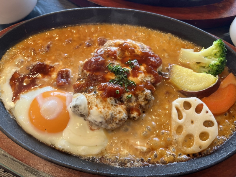 ハンバーグきりんROUTE68 デミグラスチーズ