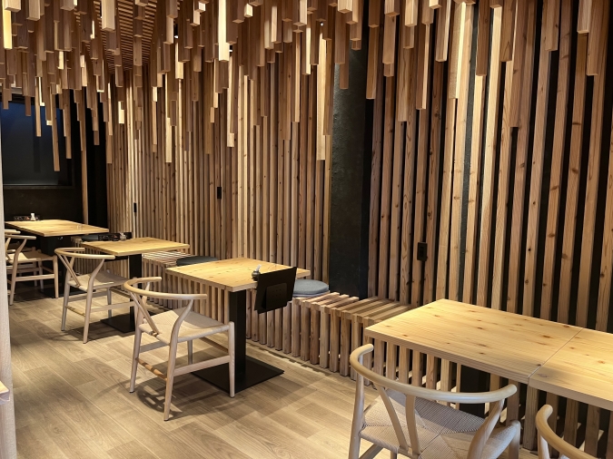 BOWL(ボウル)店内