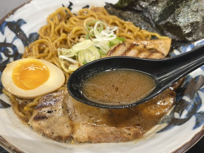 弟子屈ラーメンららぽーと福岡店 魚介しぼり醤油