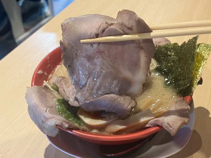 らーめん漢(かん)漢の肉ラーメン