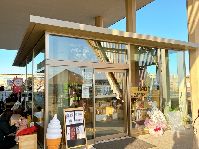 Book cafe 3rd Labo　外観