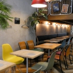 いちごや cafe TANNAL 福岡大名店　店内