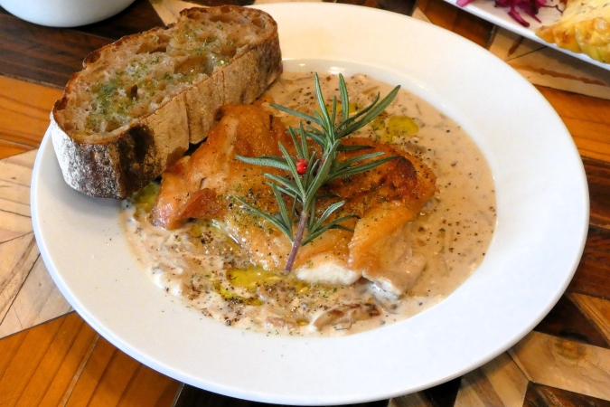 コバカフェ チキングリル