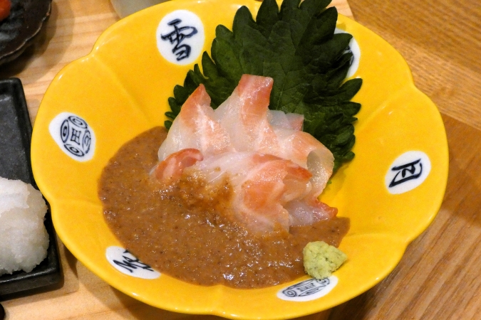 銀しゃりとだし茶漬け 釜のうさぎ　鯛の胡麻ダレ