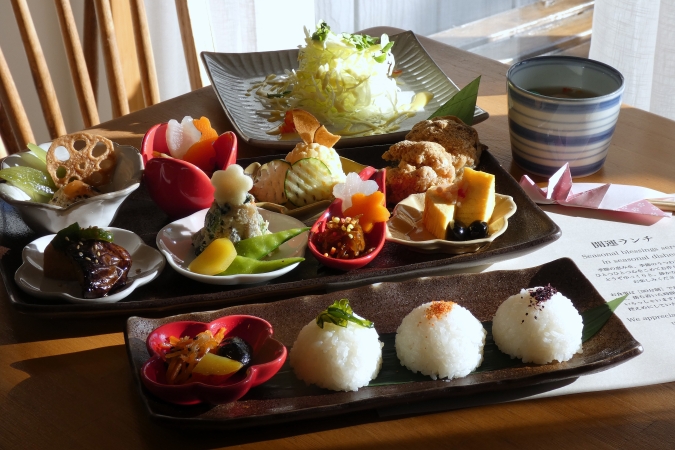 連歌屋珈琲　開運ランチ