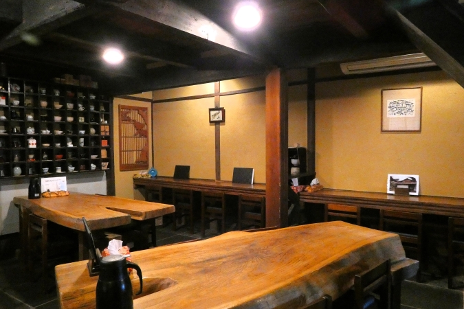 縁結び食堂 蕎麦 なみ満　店内