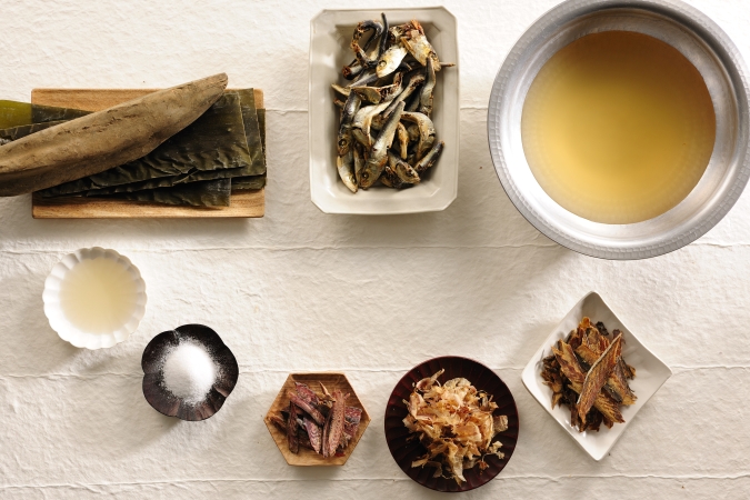 銀しゃりとだし茶漬け 釜のうさぎ／出汁イメージ