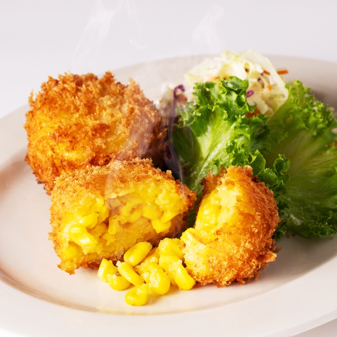 大丸福岡天神店　冬の北海道展　インカのめざめと道産コーンのコロッケ