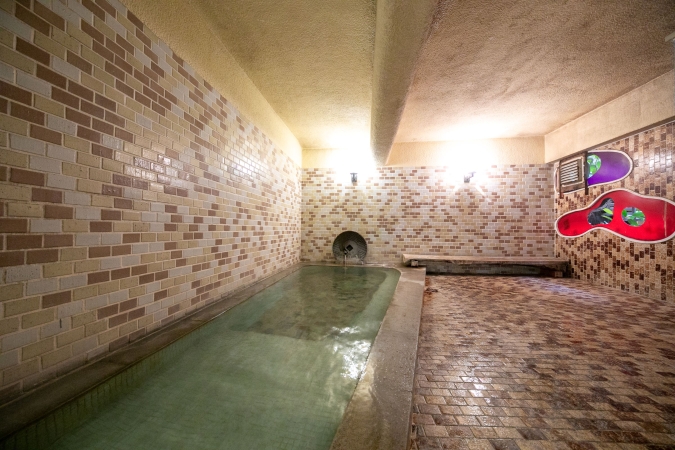 泰泉閣　ジャングル風呂_タイルあり