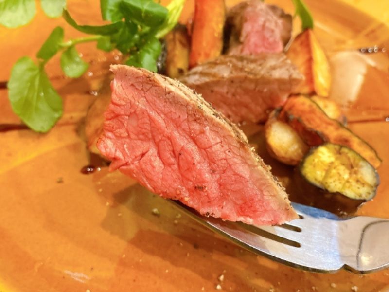 ルネッタ　ブラックアンガス牛ミスジ肉のグリエ