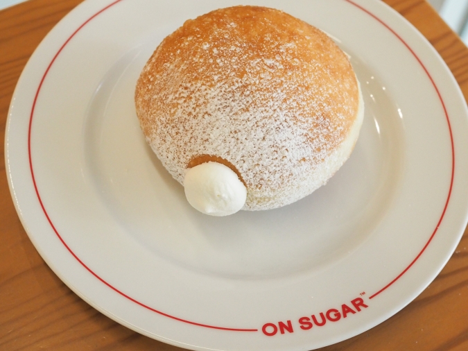 ON SUGAR　マラサダドーナツ　リッチクリーム１